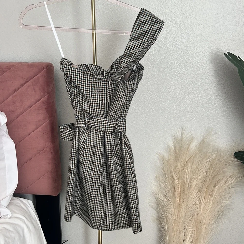 NWT Lovers + Friends tweed dress - Picture 2 of 3
